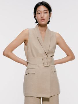 Contrasting sunglasses